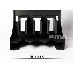 FMA stojánek pro 3 zásobníky M4 / AR15 - Černá
