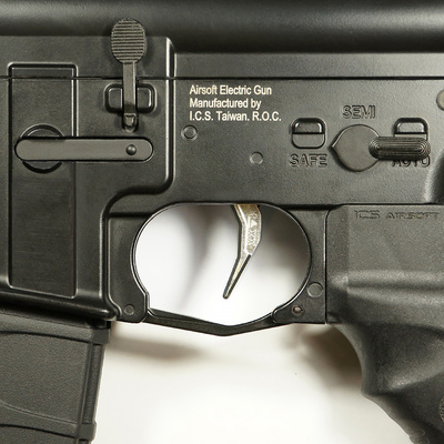 Hliníková CNC ADVANCED spoušť pro M4/M16 - TYPE C, stříbrná