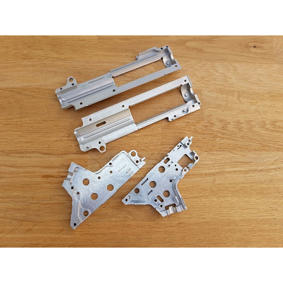 CNC dělený mechabox V2 (8mm) - QSC