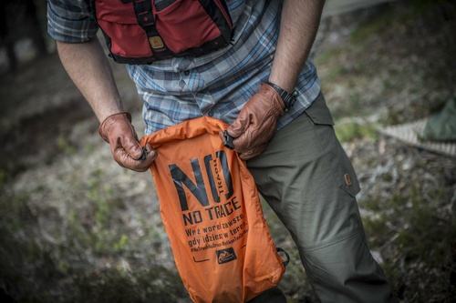 DynamicsHPA - Airsoftový krám, Airsoft zbraně, střelivo, vybavení - HELIKON vak na odpadky DIRT BAG - Černá